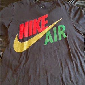 t shirt: Nike